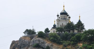 Экскурсии в `Форосская церковь` из Учкуевки